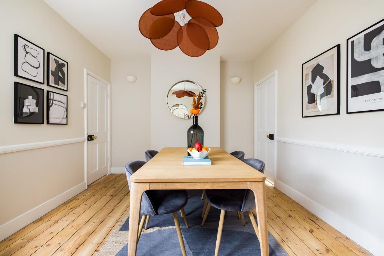 Апартаменты The London Bridge Escape - Stylish 2Bdr House In The Heart Of Лондон Экстерьер фото